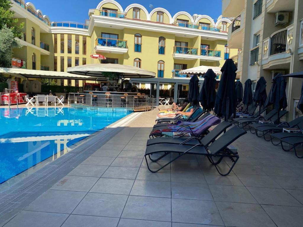 Club Karakas Apart Otel Μαρμαρίς Εξωτερικό φωτογραφία