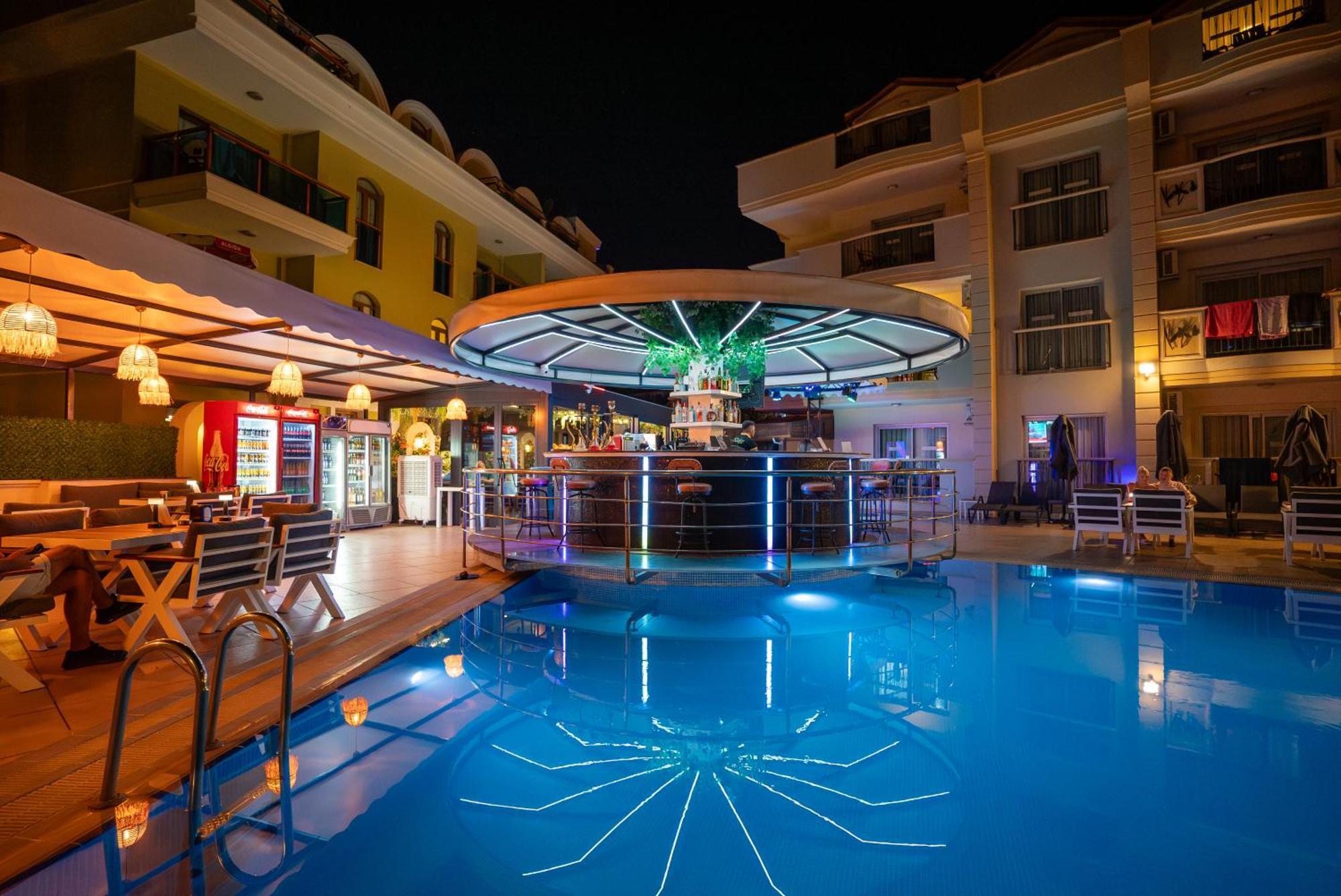 Club Karakas Apart Otel Μαρμαρίς Εξωτερικό φωτογραφία